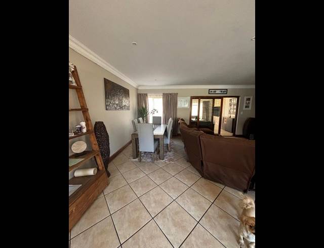 3 BEDROOM PROPERTY TO RENT IN KENLEAF